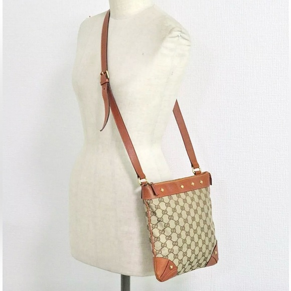 Authenticated Gucci Nailhead Abbey Messenger Shoulder Bag Crossbody Tote Bag - Picture 15 of 15